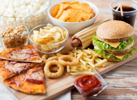 Top 10 Loại thực phẩm chế biến sẵn nên hạn chế dùng để bảo vệ sức khỏe