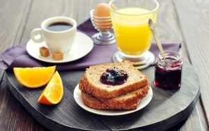 Top 10 Lợi ích quan trọng của bữa ăn sáng đối với sức khỏe và tâm trạng