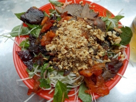Top 10 Món ngon nhất khu phố cổ Hà Nội dành cho người sành ăn