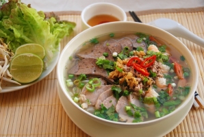Top 10 Món ăn đường phố mang phong cách đặc trưng Sài Gòn