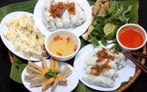 Top 10 Quán bánh cuốn ngon nhất Hà Nội