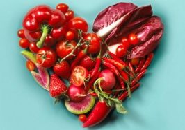 Top 13 Loại rau quả có màu đỏ có lợi cho sức khỏe nhất