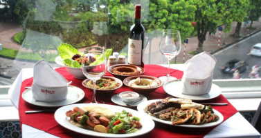 Top 9 Quán ăn ngon nhất bạn không nên bỏ lỡ tại thiên đường ẩm thực ngõ chợ Đồng Xuân, Hà Nội